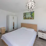 3 Bedroom-Sea View Villa With Private Pool,Bbq-Yalikavak-Bodrum וילה בודרום